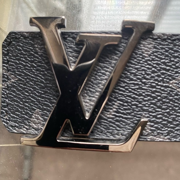 Louis Vuitton belt - Picture 10 of 11